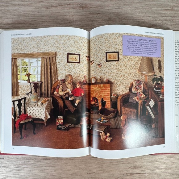 Dolls' House Needlecrafts Book Over 250 Projects in 1/12 Scale by Venus Dodge - Picture 9 of 10